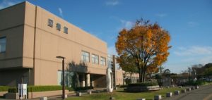富士見市立中央図書館