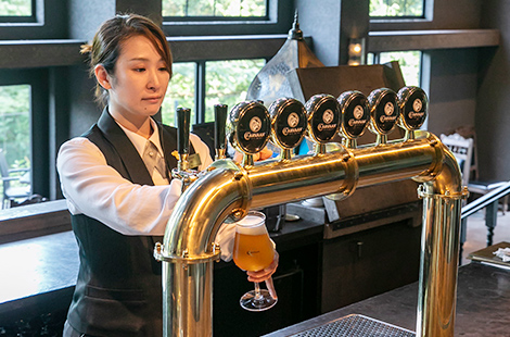 CARVAAN BREWERY&RESTAURANT（写真／ビールサーバー）