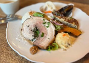 シェアアトリエ つなぐば