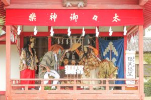 里宮の神楽